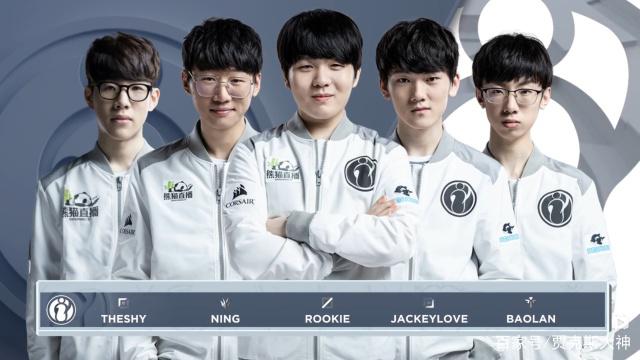 的紧密配合 的紧密配合